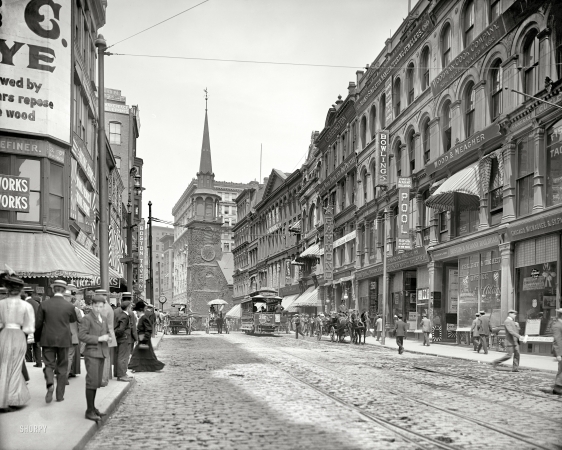 Photo showing: Bustling Boston -- Circa 1906. Washington Street.