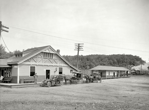 Photo showing: Magnolia Depot -- Circa 1906. Railroad station, Magnolia, Massachusetts.