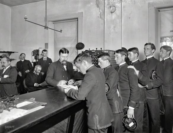 Photo showing: Navy Payday -- 1905. Annapolis, Maryland. Payday at the U.S. Naval Academy.