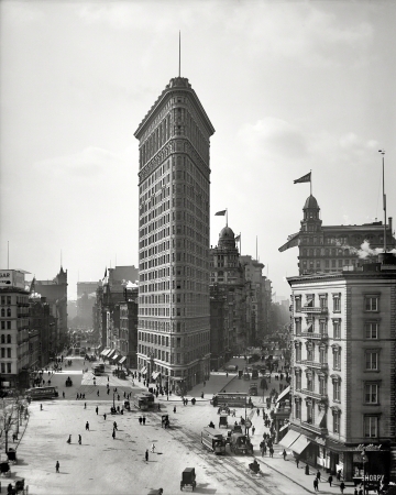 Photo showing: Three Sides to Every Story -- New York circa 1903. Flatiron Building, Broadway and Fifth Avenue.