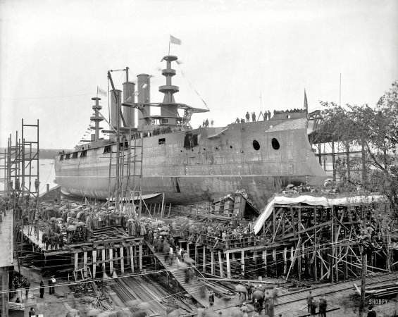 Photo showing: U.S.S. Georgia -- October 1904. Bath, Maine. Bath Iron Works. Launch of battleship Georgia.
