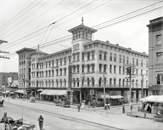 Photo showing: Wilson Hotel -- Circa 1908. North Adams, Massachusetts -- Wilson Hotel.