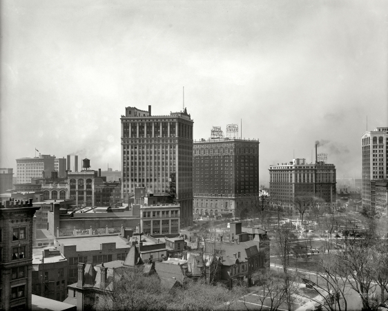 Photo showing: Detroit Skyline: 1919 -- Grand Circus Park from Detroit Athletic Club.