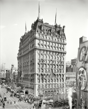 Photo showing: Knickerbocker Hotel -- New York, 1909. Knickerbocker Hotel, Broadway & 42nd Street.