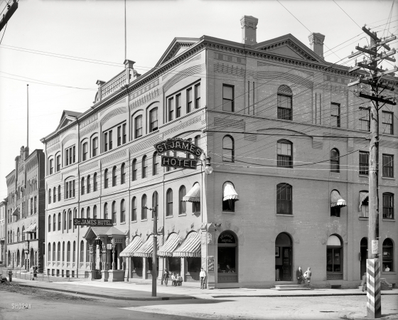 Photo showing: St. James Hotel -- Circa 1910. St. James Hotel -- Utica, New York.