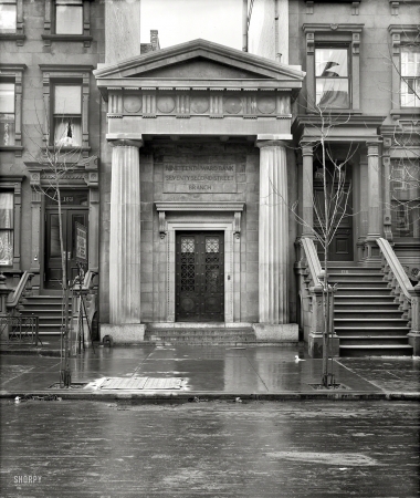 Photo showing: 19th Ward Bank -- New York circa 1908. 19th Ward Bank, 72nd Street Branch.