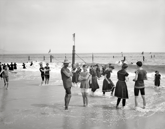 Photo showing: Coney Island Bathers -- New York circa 1905.