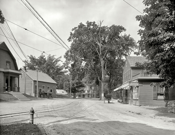 Photo showing: York Village -- York, Maine, circa 1908. Street in York Village.