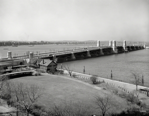 Photo showing: Longfellow Bridge -- Circa 1908. West Boston Bridge, Boston, Massachusetts.