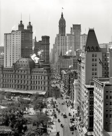 Photo showing: Down Broadway -- City Hall Park, Post Office, Park Row, City Investing and Singer buildings. New York circa 1910.