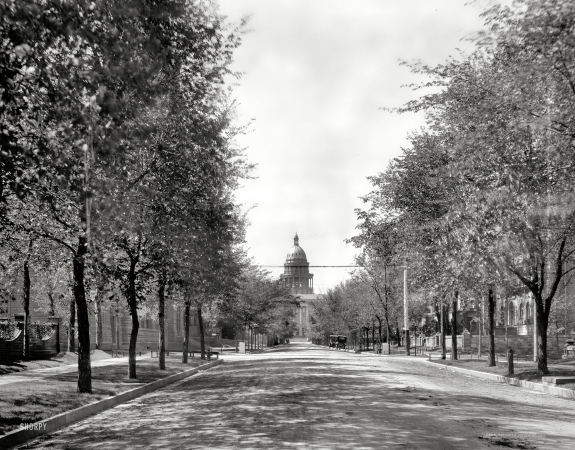 Photo showing: Denver: 1908 -- Sherman Avenue and Colorado statehouse.