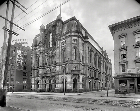 Photo showing: Municipal Gothic -- Circa 1908. City Hall -- Columbus, Ohio.