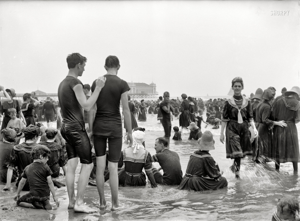 Photo showing: The Jersey Shore -- New Jersey circa 1905. Crowded beach, Atlantic City.