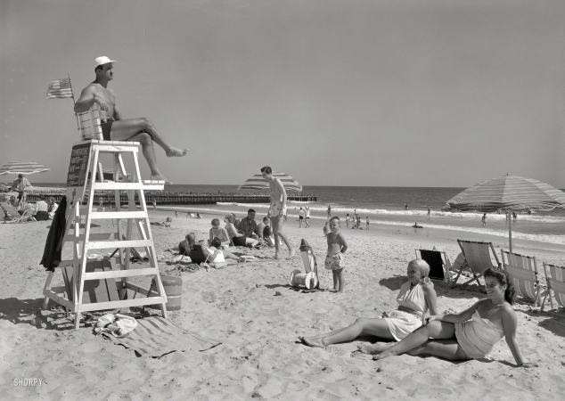Photo showing: Surf Club -- August 1, 1947. Surf Club, Atlantic Beach, Long Island, New York. Beach scene III.