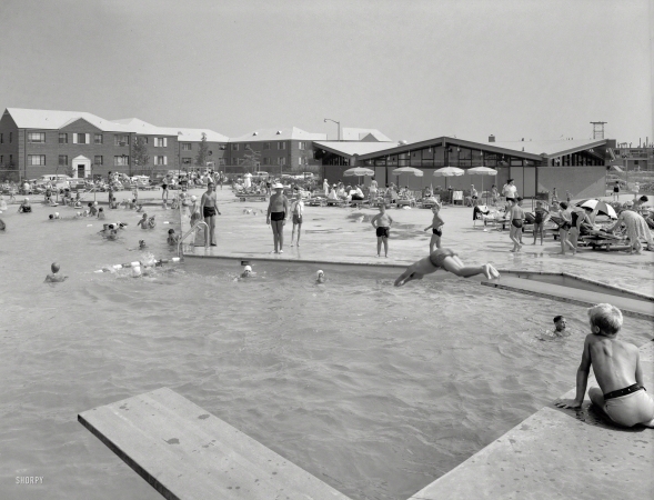 Photo showing: Midday at the Oasis -- August 19, 1959. Linden Woods [Lindenwood Village] Swim Club, Howard Beach, Queens.