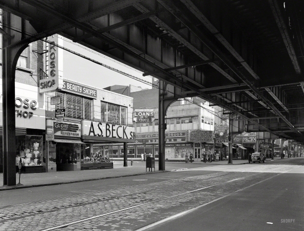 Photo showing: Jamaica Avenue El -- Nov. 5, 1944. Jamaica Avenue, Queens, New York.