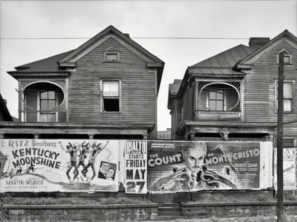 Photo showing: Kentucky Moonshine -- May 1938. Houses in Atlanta, Georgia.