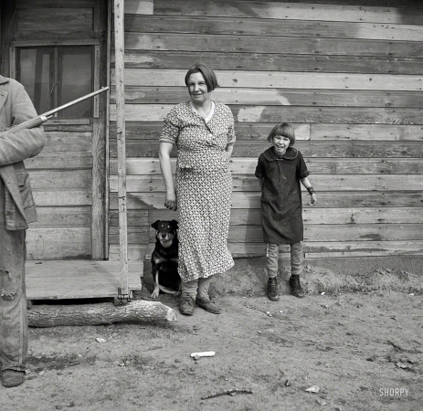Photo showing: Welcome to Williston -- October 1937. Family of Joe Kramer, farmer near Williston, North Dakota.