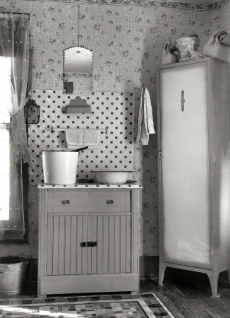 Photo showing: The Simple Life: 1936 -- Washstand in house occupied by married hired hand and his wife. Harry Madsen farm near Dickens, Iowa.