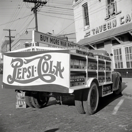 Photo showing: Pepsi-Cola Truck -- March 1943. Montgomery, Alabama. Soft drink truck.