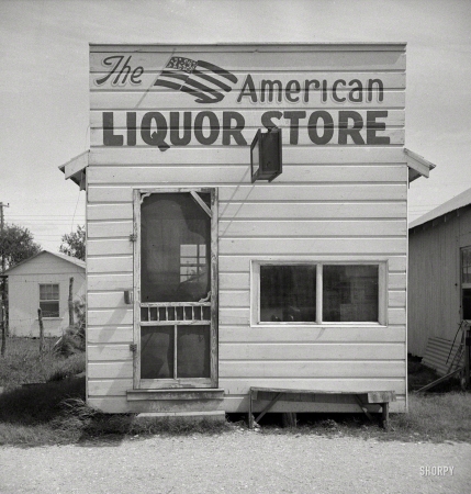 Photo showing: Red, White and Brew -- May 1943. Palacios, Texas. Liquor store.