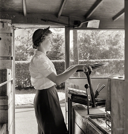 Photo showing: Dairy Motor Maid -- June 1943. Bryn Mawr, Pennsylvania. Mrs. Helen Joyce, one of the
many women now working for the Supplee-Wills-Jones Milk Company.