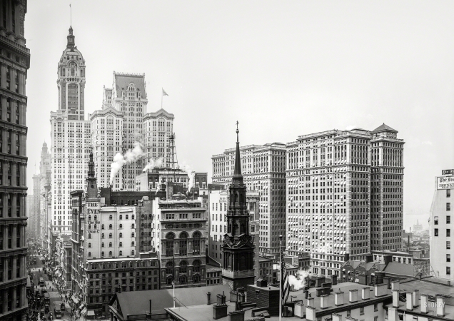 Photo showing: Penthouse View -- New York circa 1910. Broadway and St. Paul's Chapel from the Post Office. Singer, City Investing and Hudson Terminal Buildings.